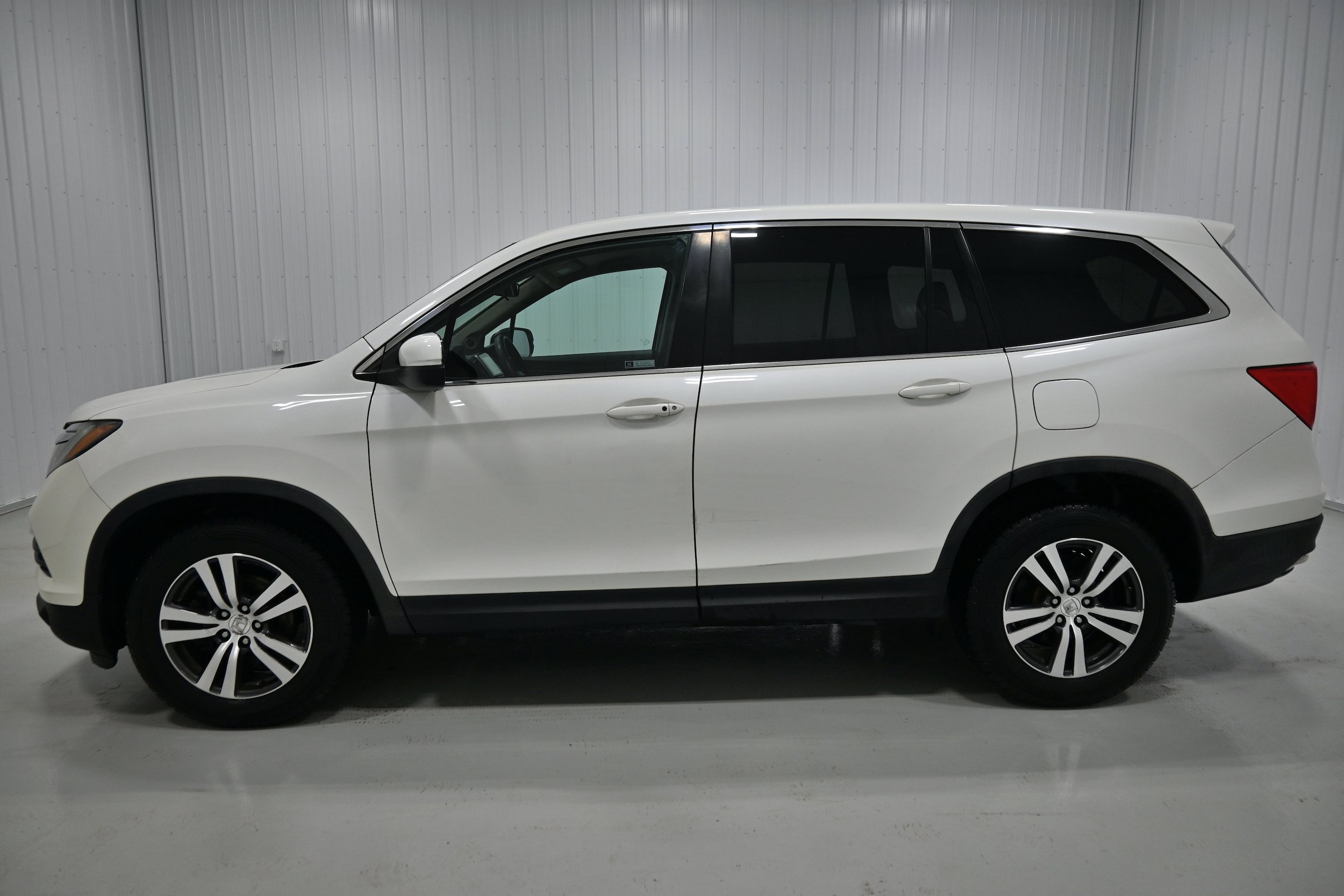 Used 2018 Honda Pilot EX image 22