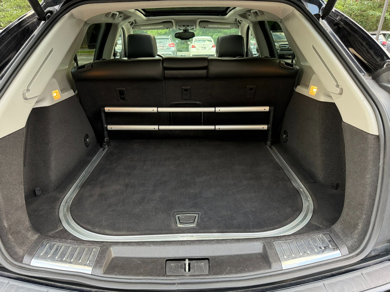 Used 2016 Cadillac SRX Luxury image 30