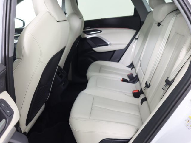New 2026 Audi Q5 Premium Plus AWD/4WD image 15