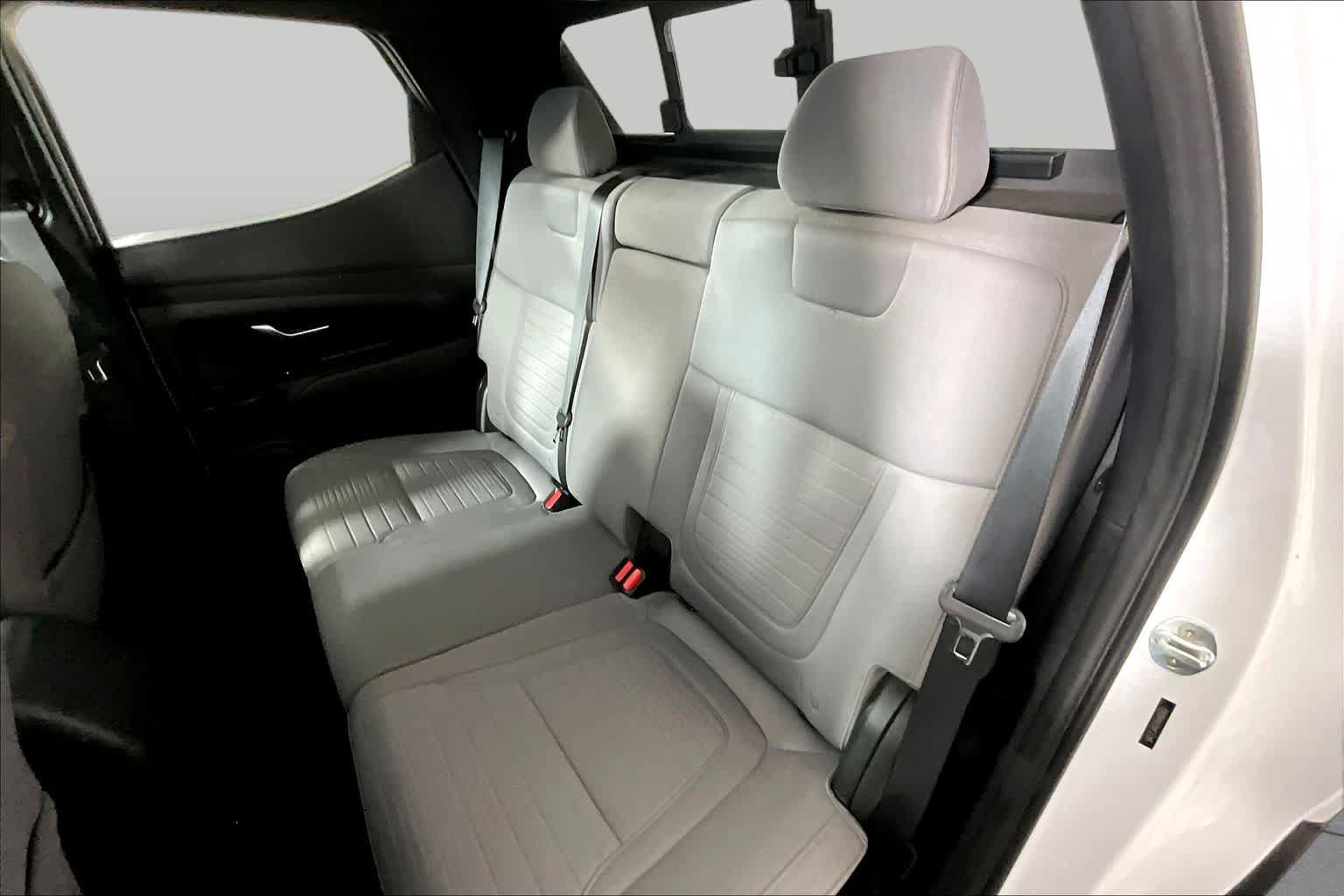 Used 2022 Hyundai Santa Cruz SEL w/ Activity Package FWD image 15