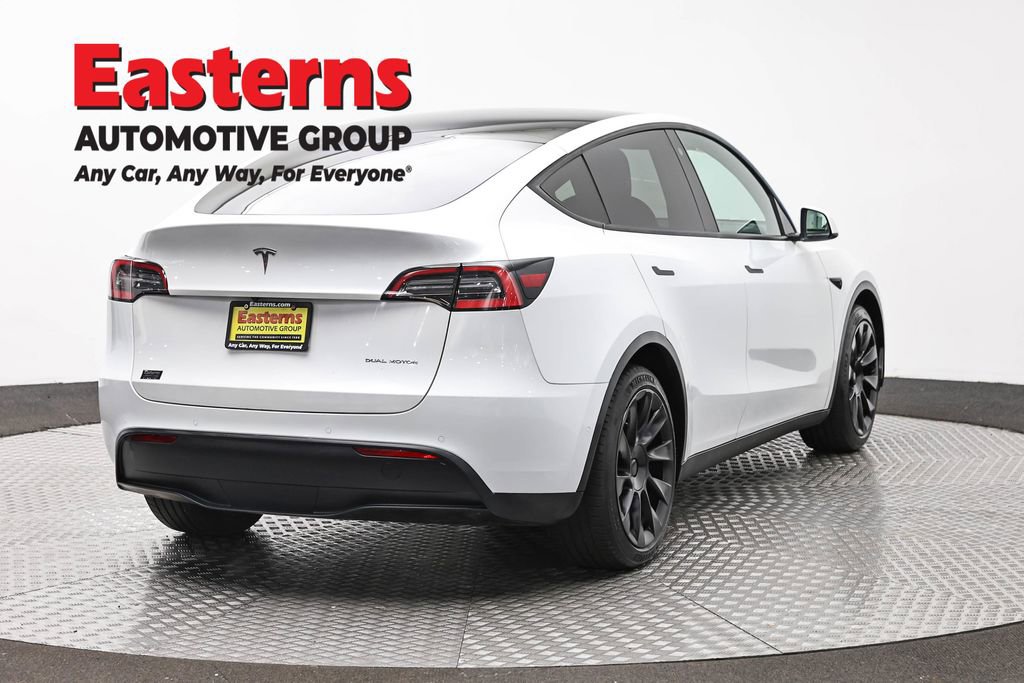 Used 2021 Tesla Model Y Long Range AWD/4WD image 5