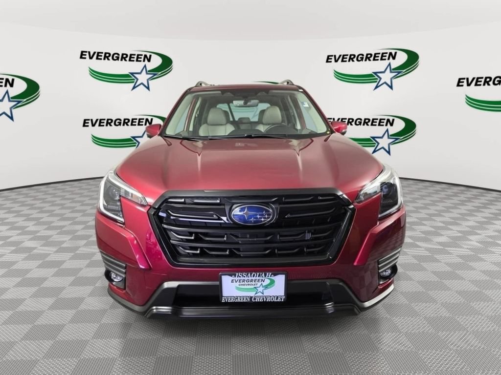 Used 2024 Subaru Forester Limited AWD/4WD image 8