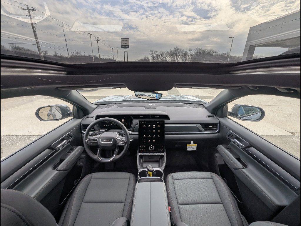 New 2026 GMC Terrain AT4 w/ Technology Package II image 18