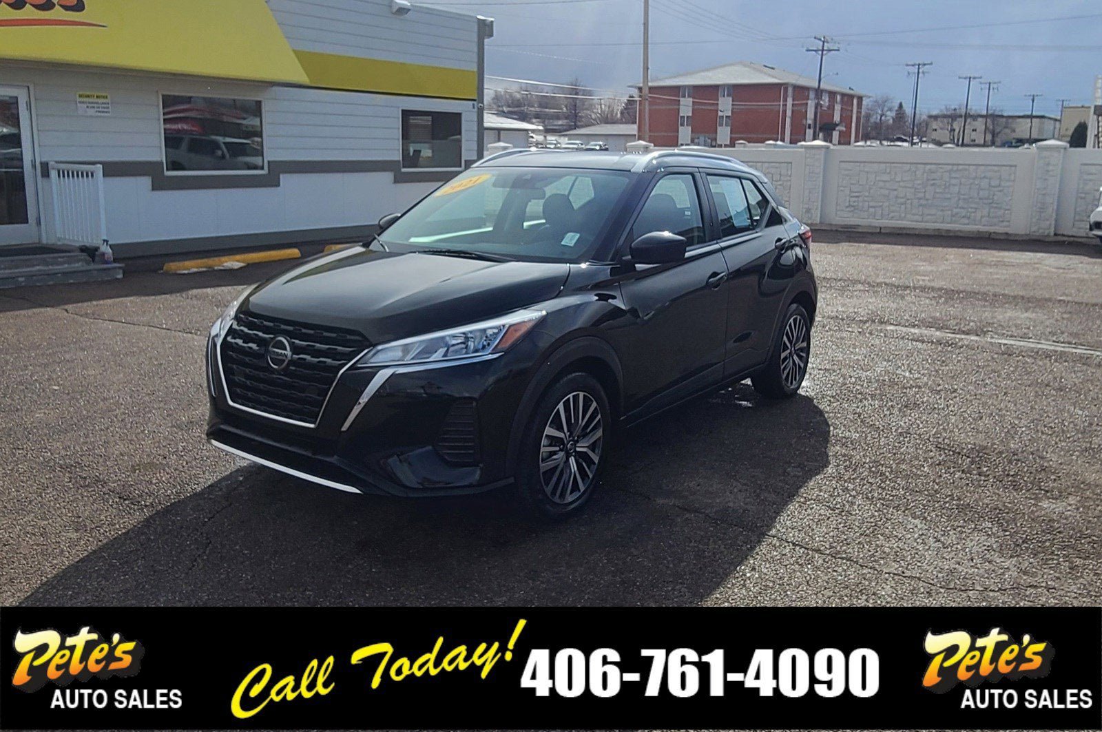 Used 2021 Nissan Kicks SV image 8
