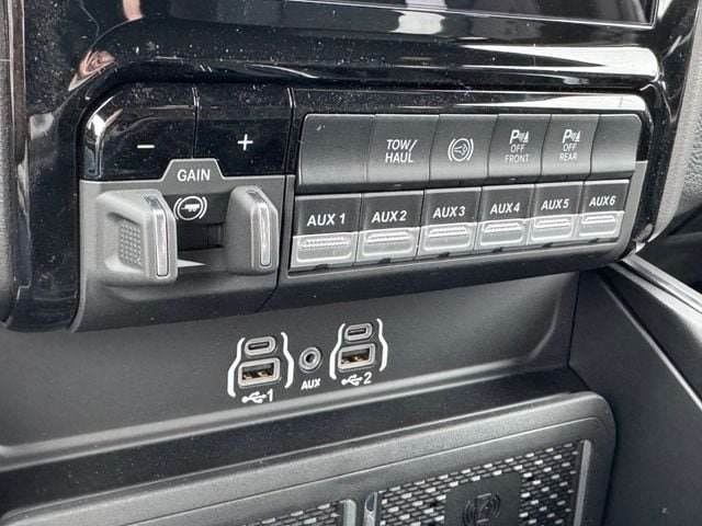 New 2026 RAM 2500 Big Horn AWD/4WD image 47