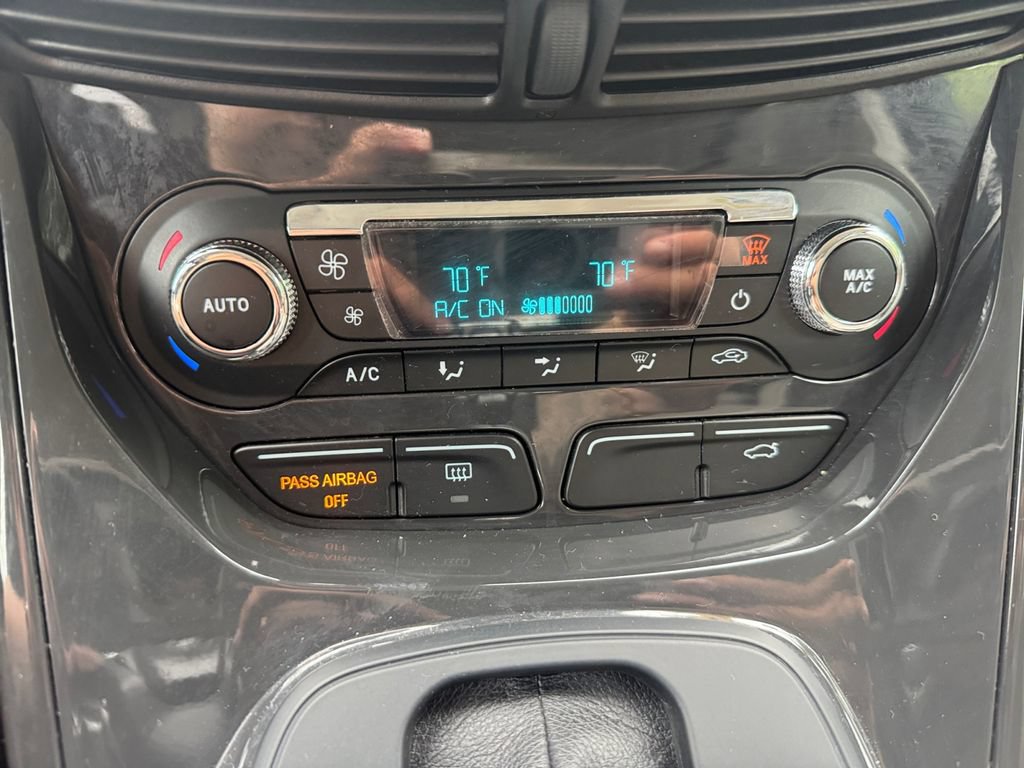 Used 2014 Ford Escape Titanium FWD image 23