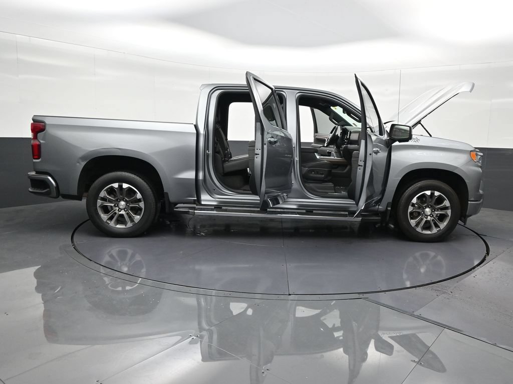Used 2023 Chevrolet Silverado 1500 High Country RWD image 32