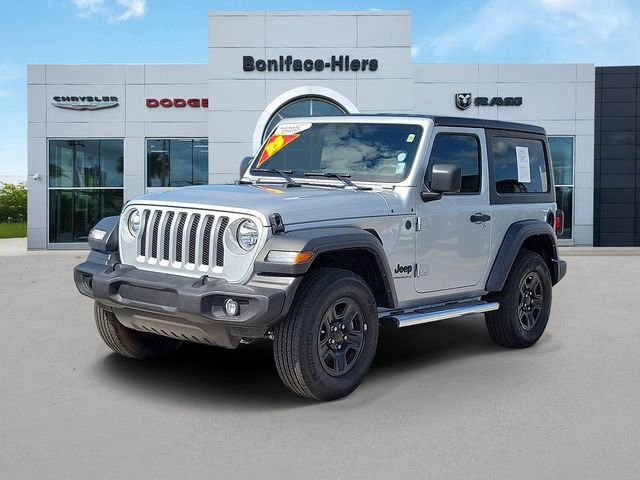 Used 2023 Jeep Wrangler Sport AWD/4WD image 3