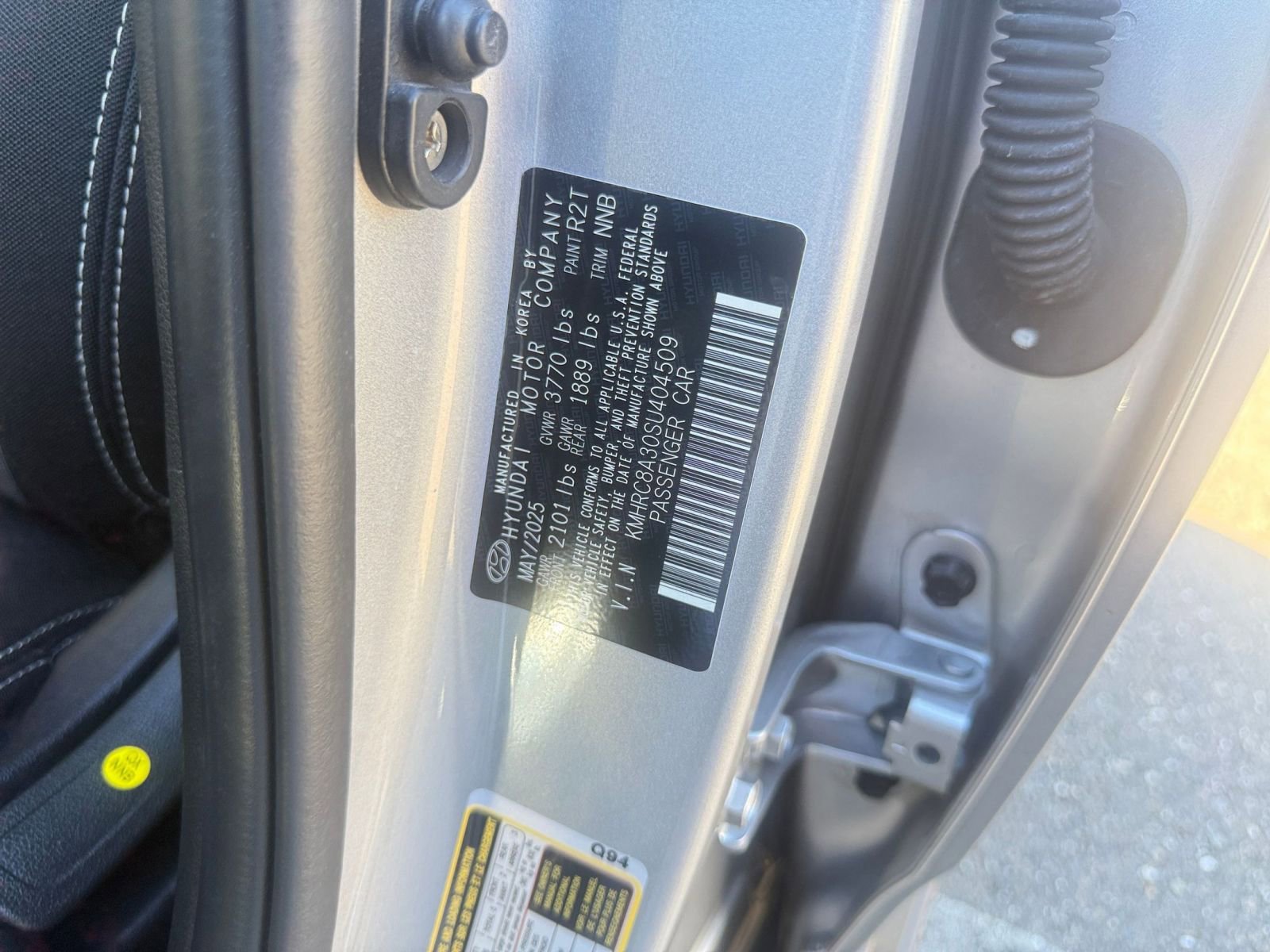 Used 2025 Hyundai Venue SEL image 31