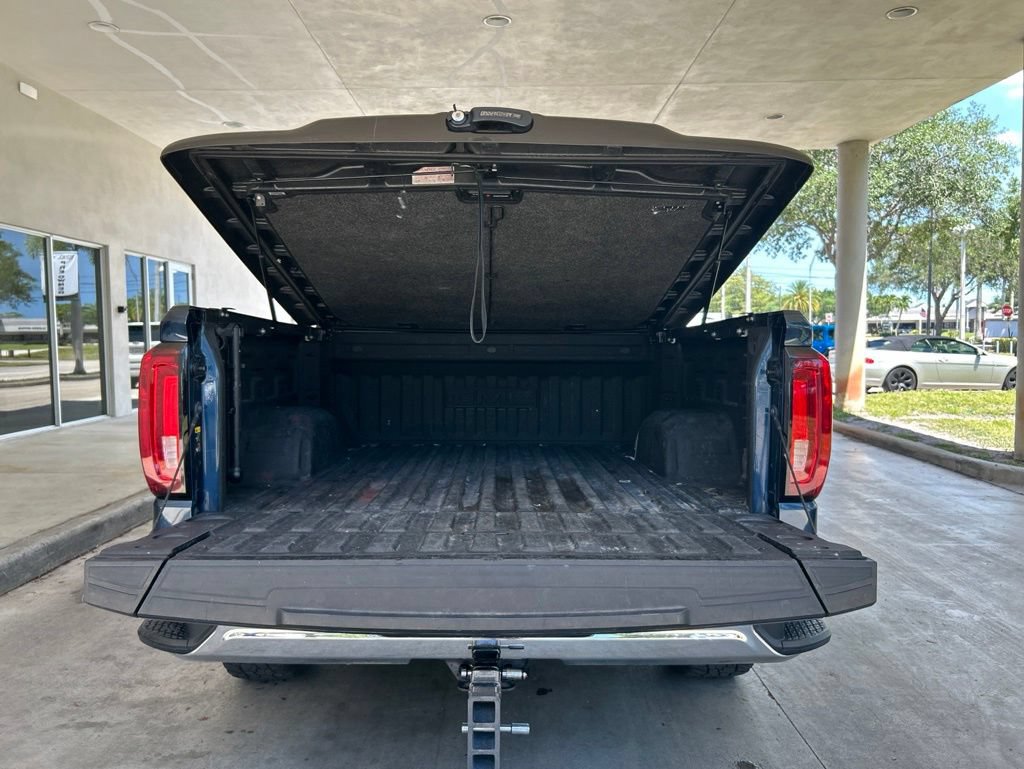 Used 2021 GMC Sierra 1500 SLT w/ SLT Premium Plus Package AWD/4WD image 34