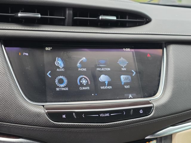 Used 2017 Cadillac XT5 Premium Luxury FWD image 19