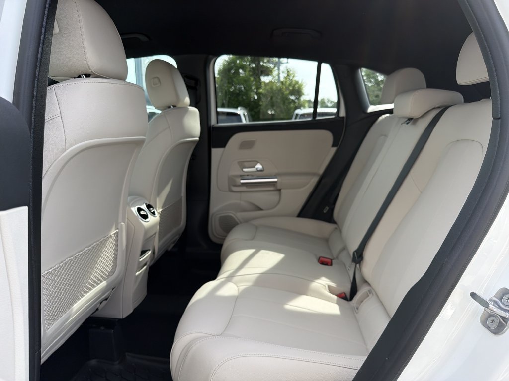 Certified 2026 Mercedes-Benz GLA 250 4MATIC image 13