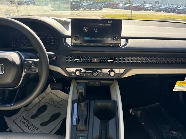 New 2025 Honda Accord SE image 15