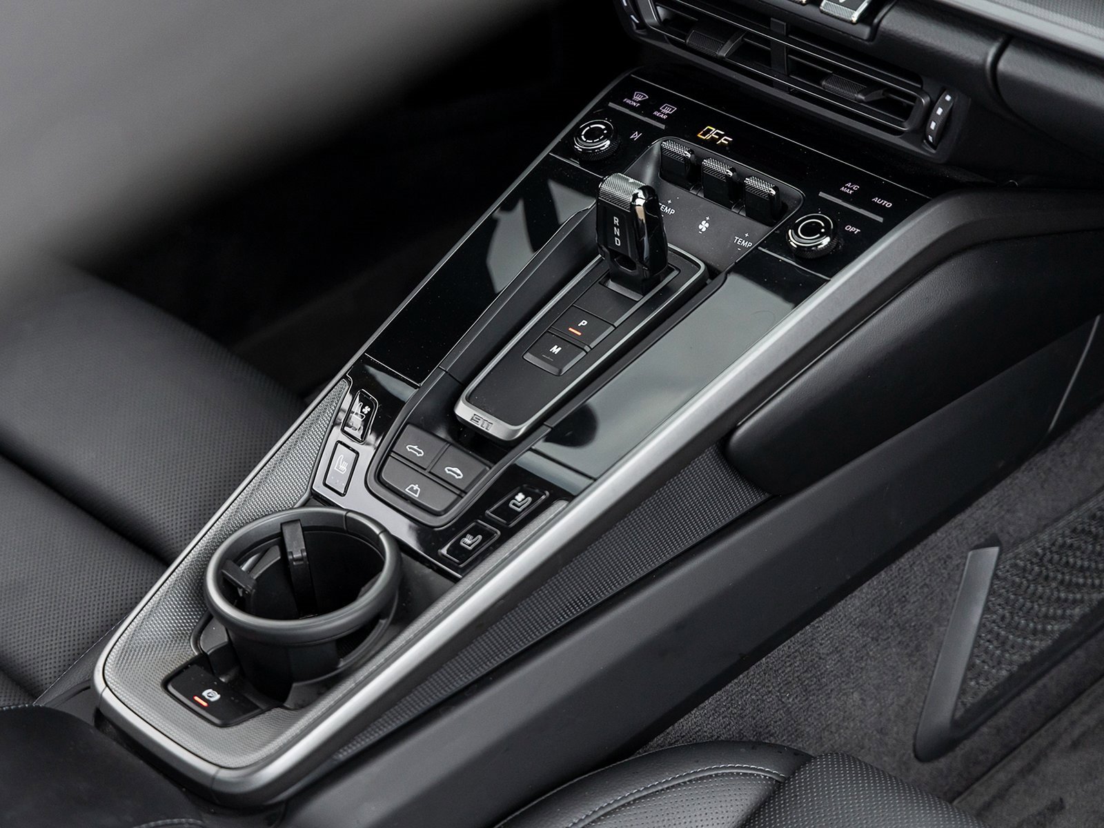 Certified 2022 Porsche 911 Carrera image 40