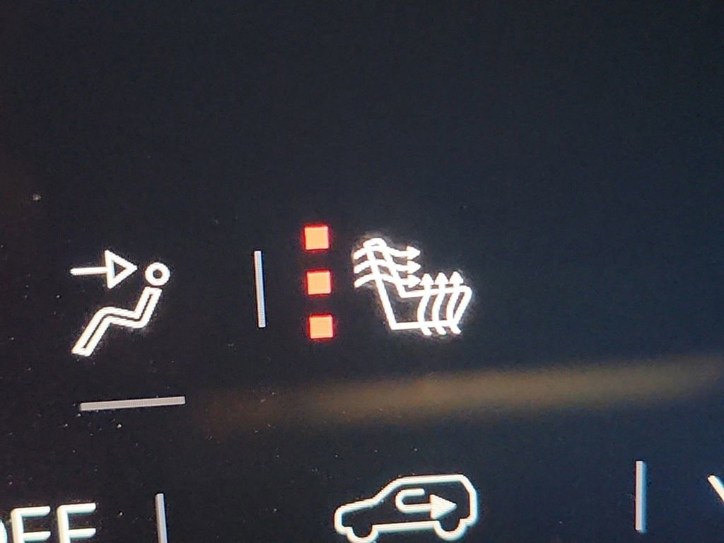 Certified 2025 GMC Terrain Elevation w/ Technology Package II image 23