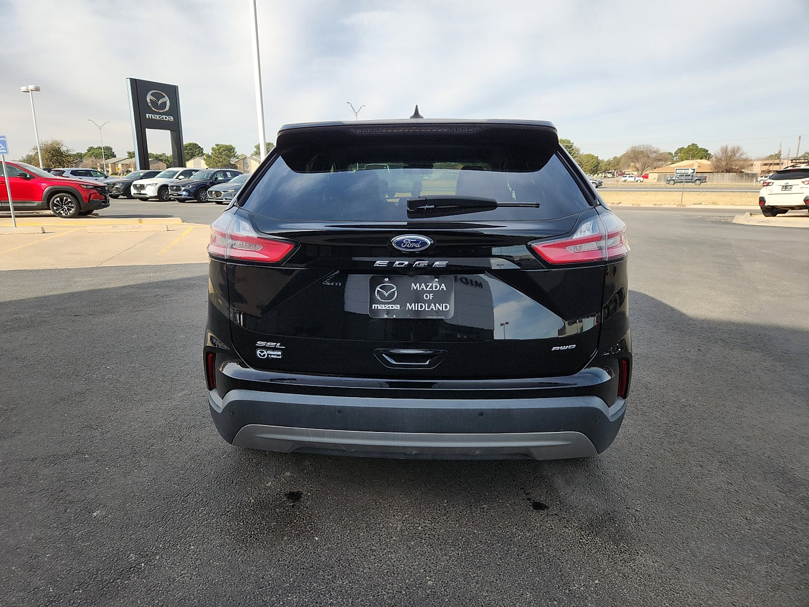 Used 2024 Ford Edge SEL image 6