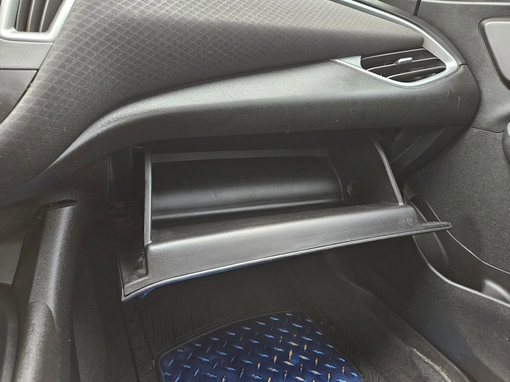 Used 2019 Chevrolet Malibu RS w/ LPO, Convenience Package 1 image 19