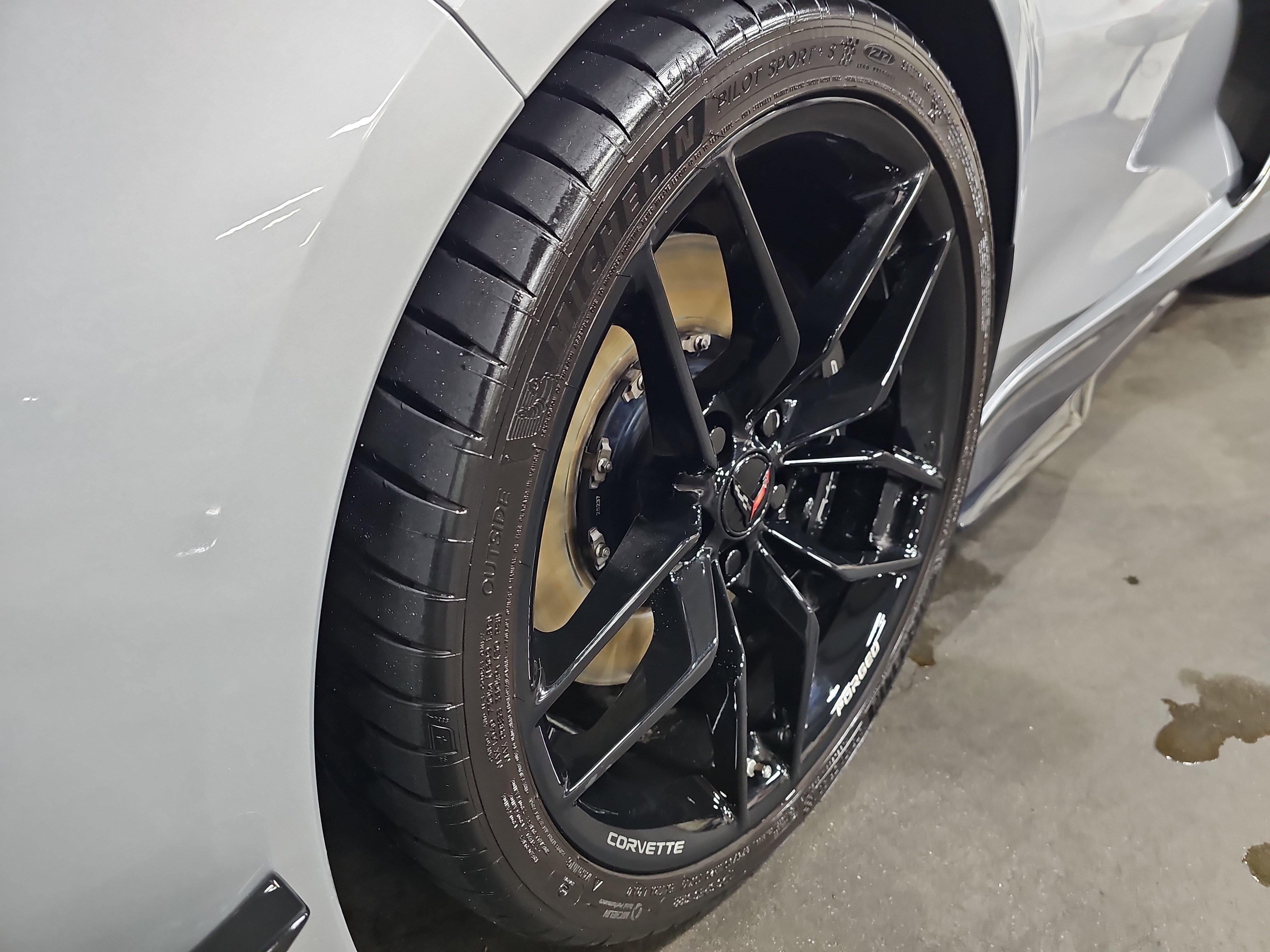 Used 2026 Chevrolet Corvette Z06 RWD image 34