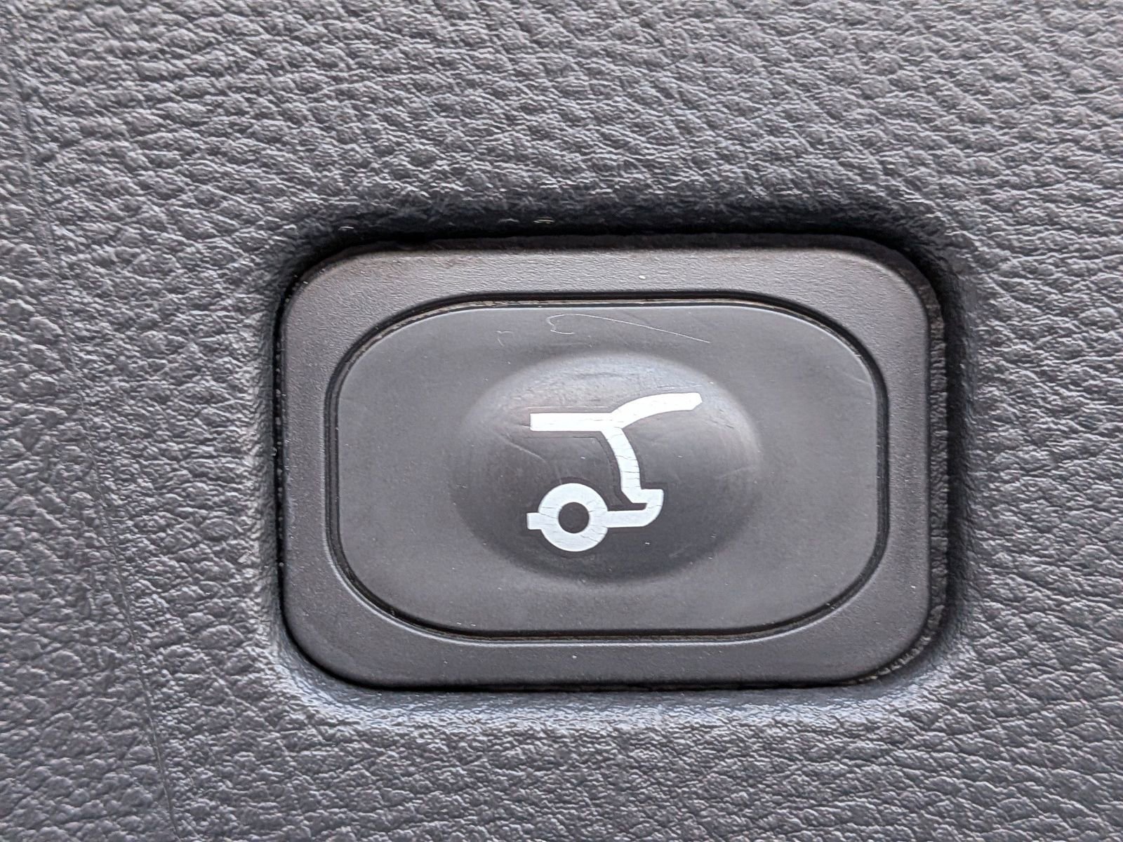 Certified 2023 Ford Edge SEL w/ Convenience Package image 15