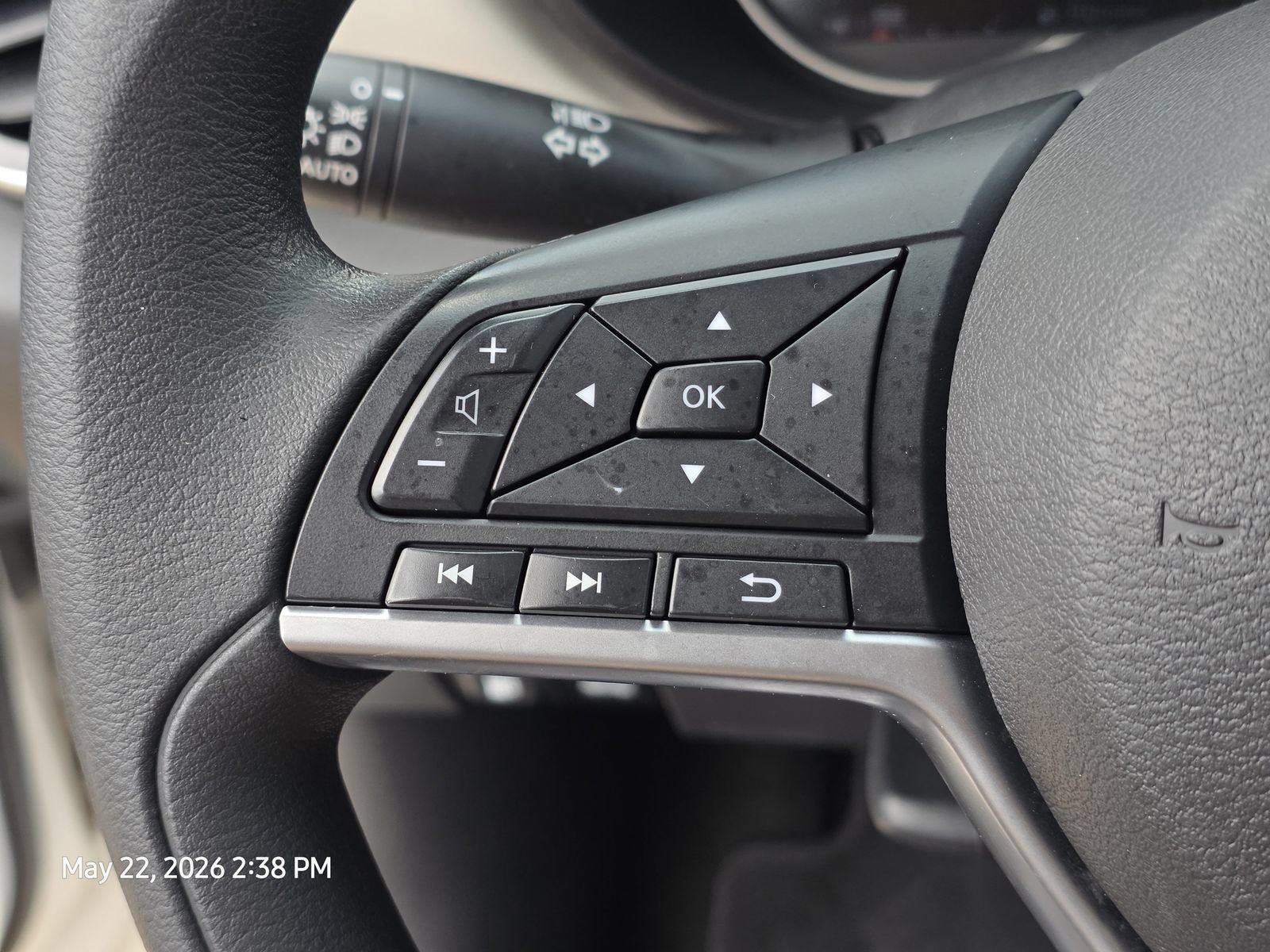 Used 2021 Nissan Versa SV FWD image 26
