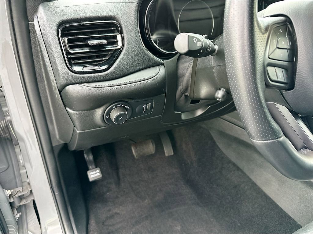 Used 2022 Dodge Durango GT image 11