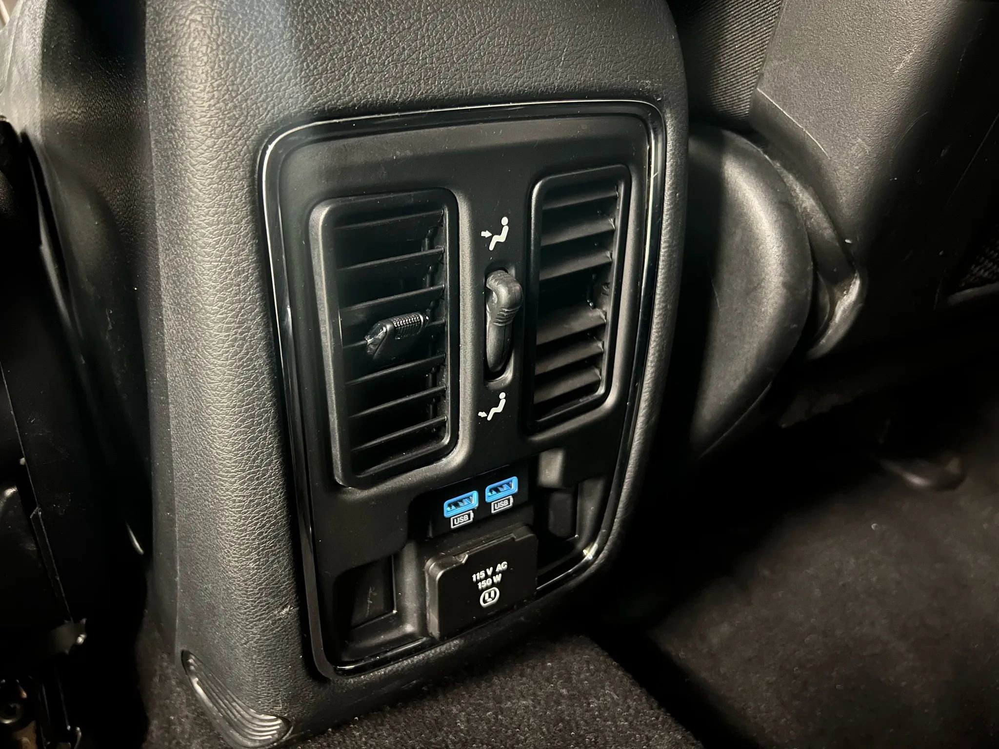 Used 2019 Jeep Grand Cherokee Limited image 36