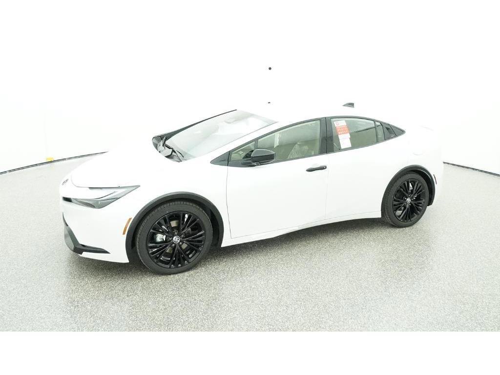 Used 2026 Toyota Prius Plug-In Hybrid FWD image 2