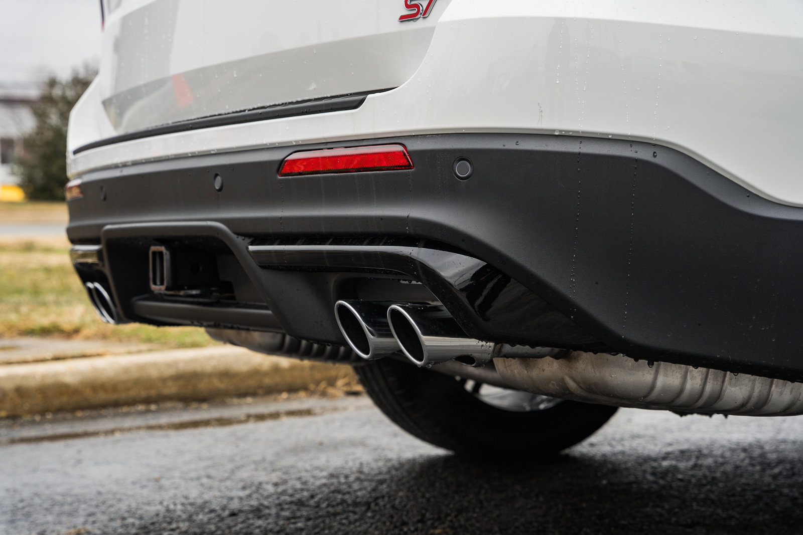 New 2026 Ford Explorer ST w/ Sun And Sound Package image 8