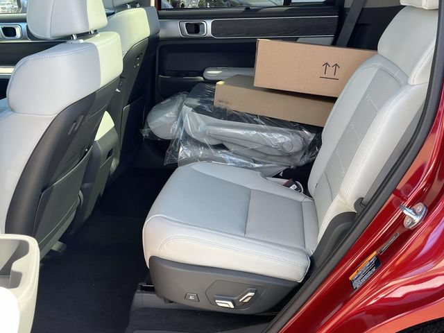 New 2026 Hyundai Santa Fe Limited FWD image 13