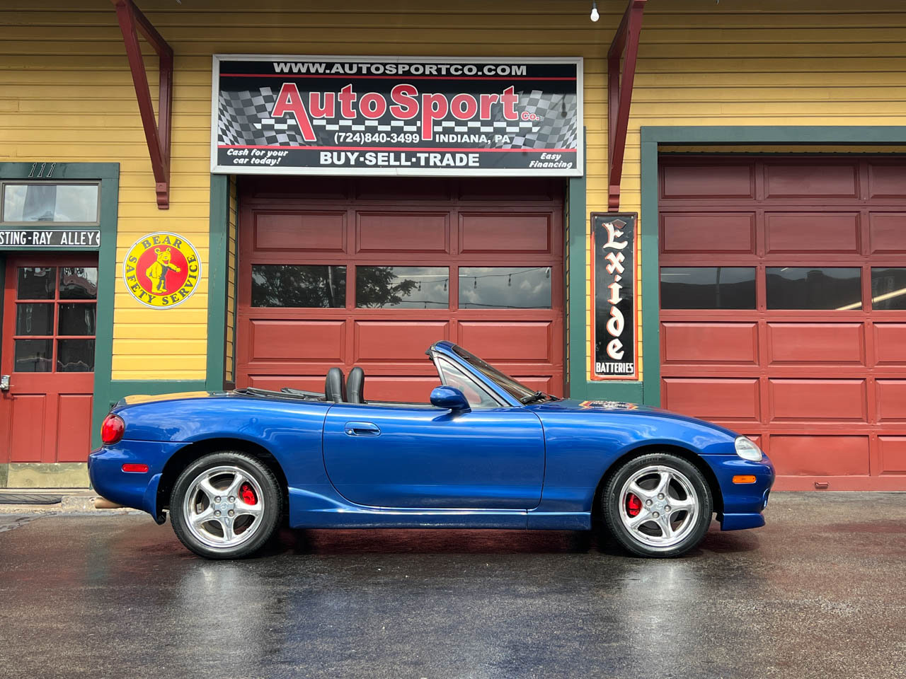 Used 1999 MAZDA MX-5 Miata 10th Anniversary Edition image 13