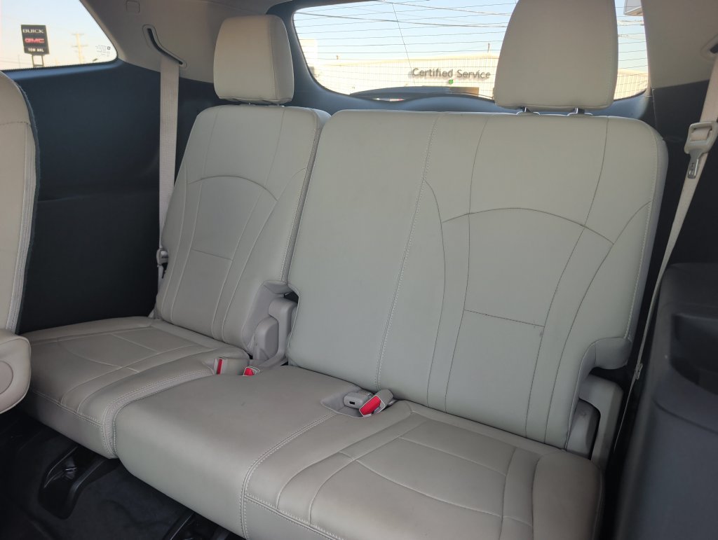 Used 2019 Buick Enclave Essence FWD image 20
