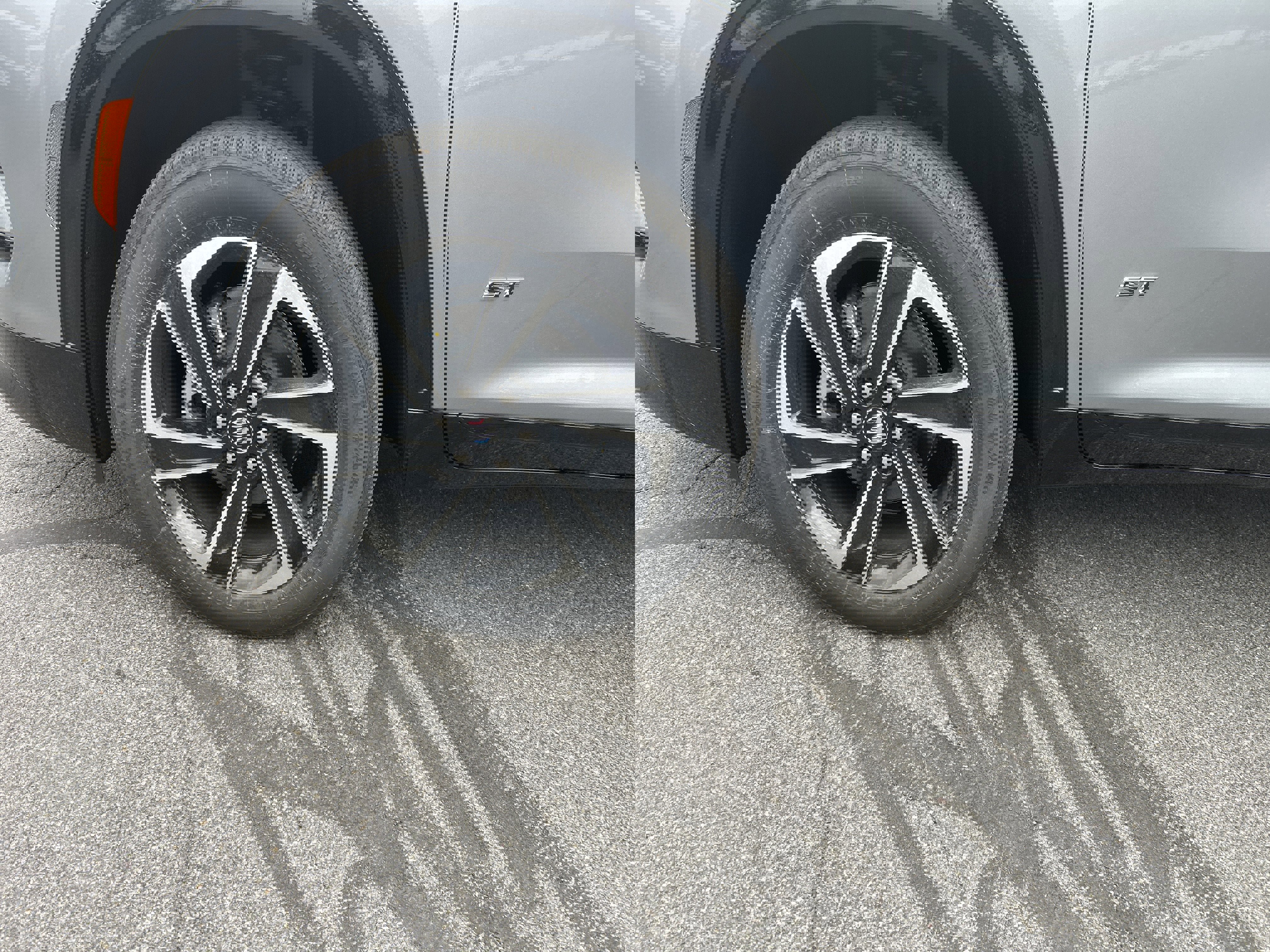 New 2026 Buick Enclave Sport Touring image 3