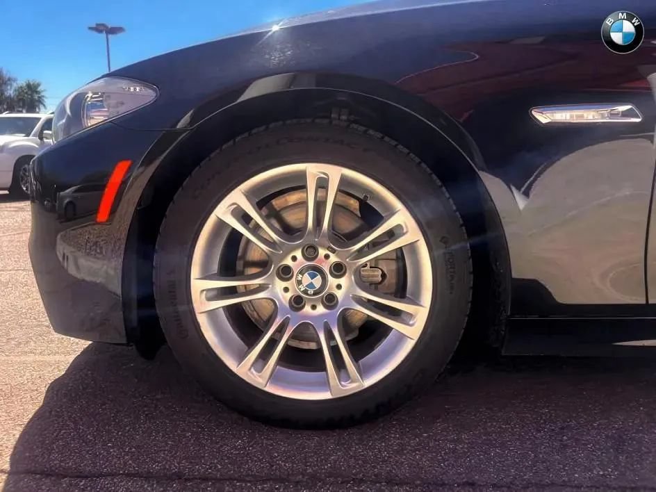 Used 2013 BMW 528i Sedan RWD image 22