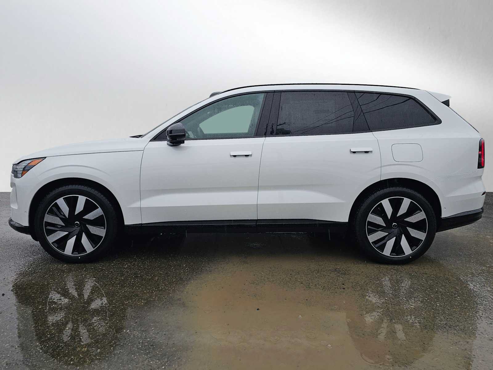 New 2025 Volvo EX90 Ultra AWD/4WD image 6