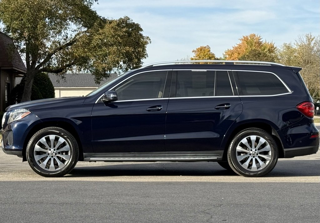 Used 2019 Mercedes-Benz GLS 450 4MATIC image 2