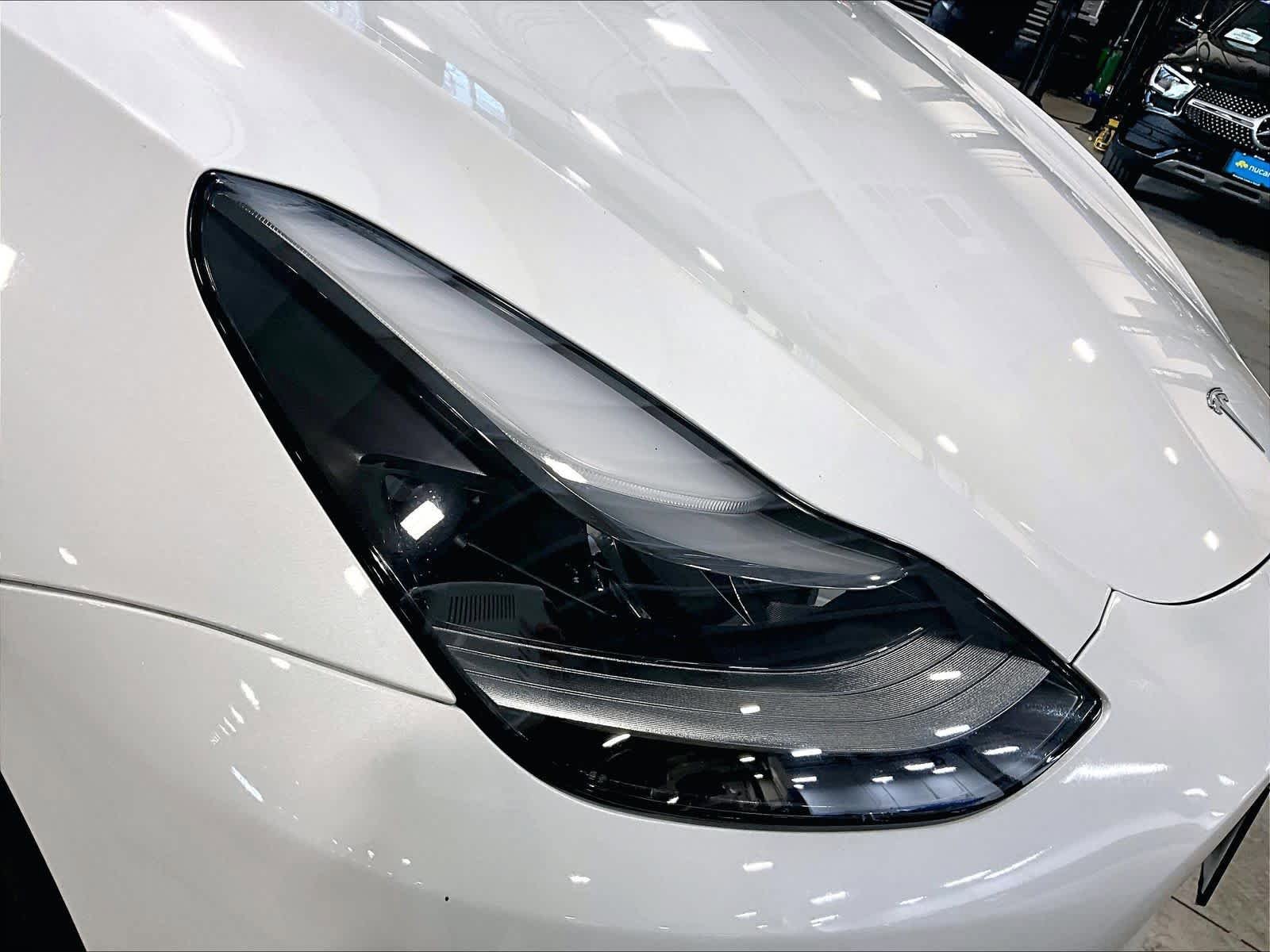 Used 2023 Tesla Model Y AWD image 34