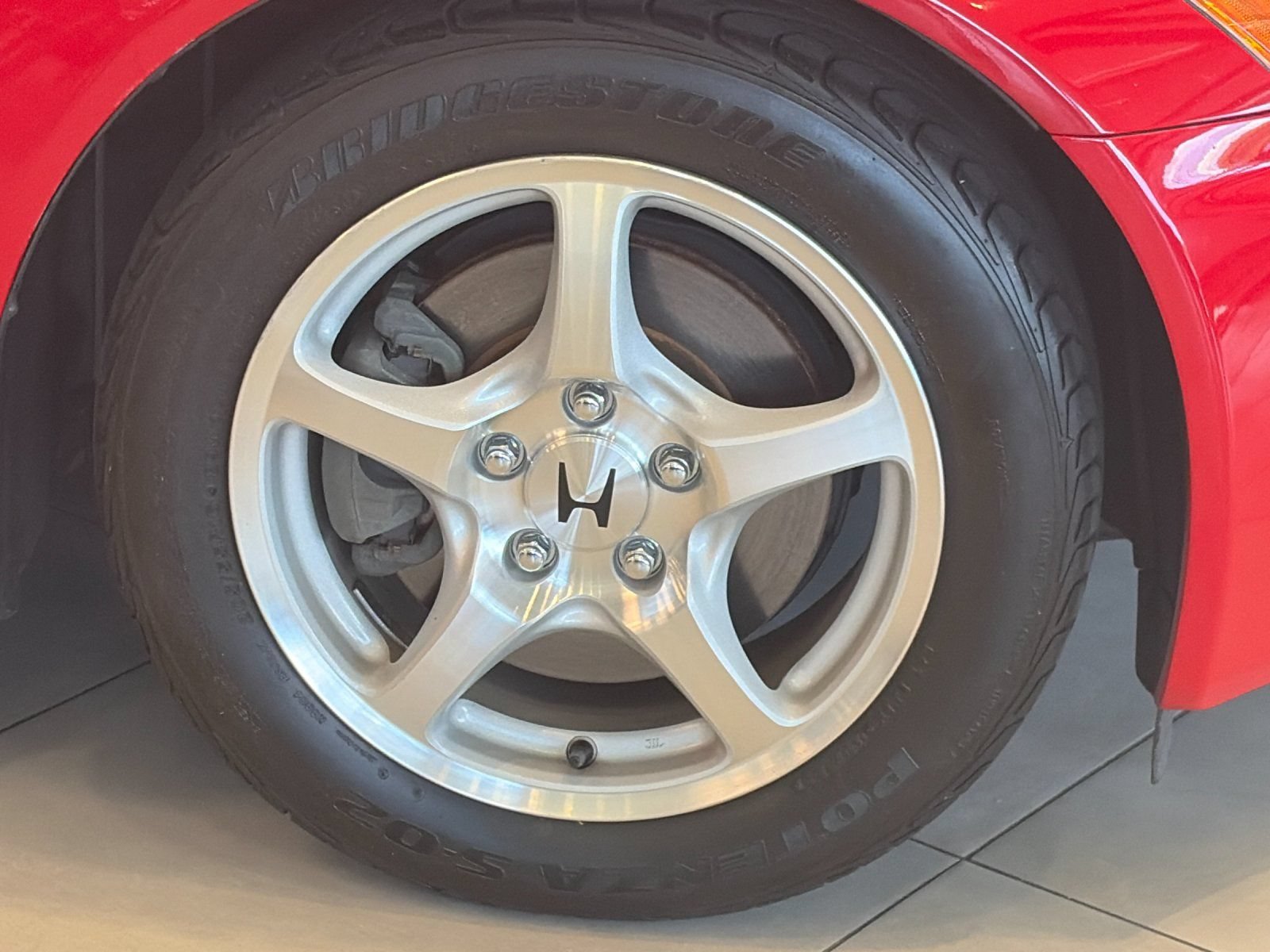 Used 2000 Honda S2000 image 24