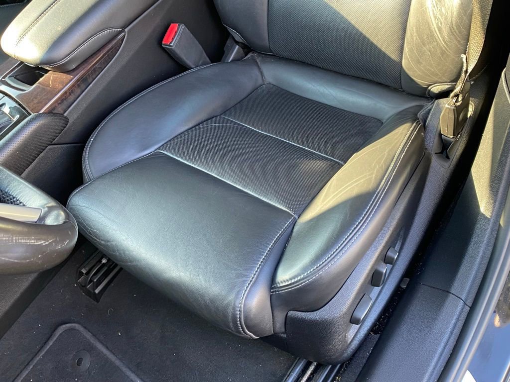 Used 2015 Cadillac XTS Luxury image 24