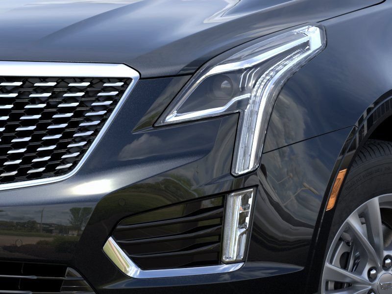 New 2026 Cadillac XT5 Luxury w/ LPO, Floor Liner Package AWD/4WD image 15