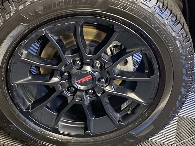 Used 2023 Toyota Tundra Limited image 32