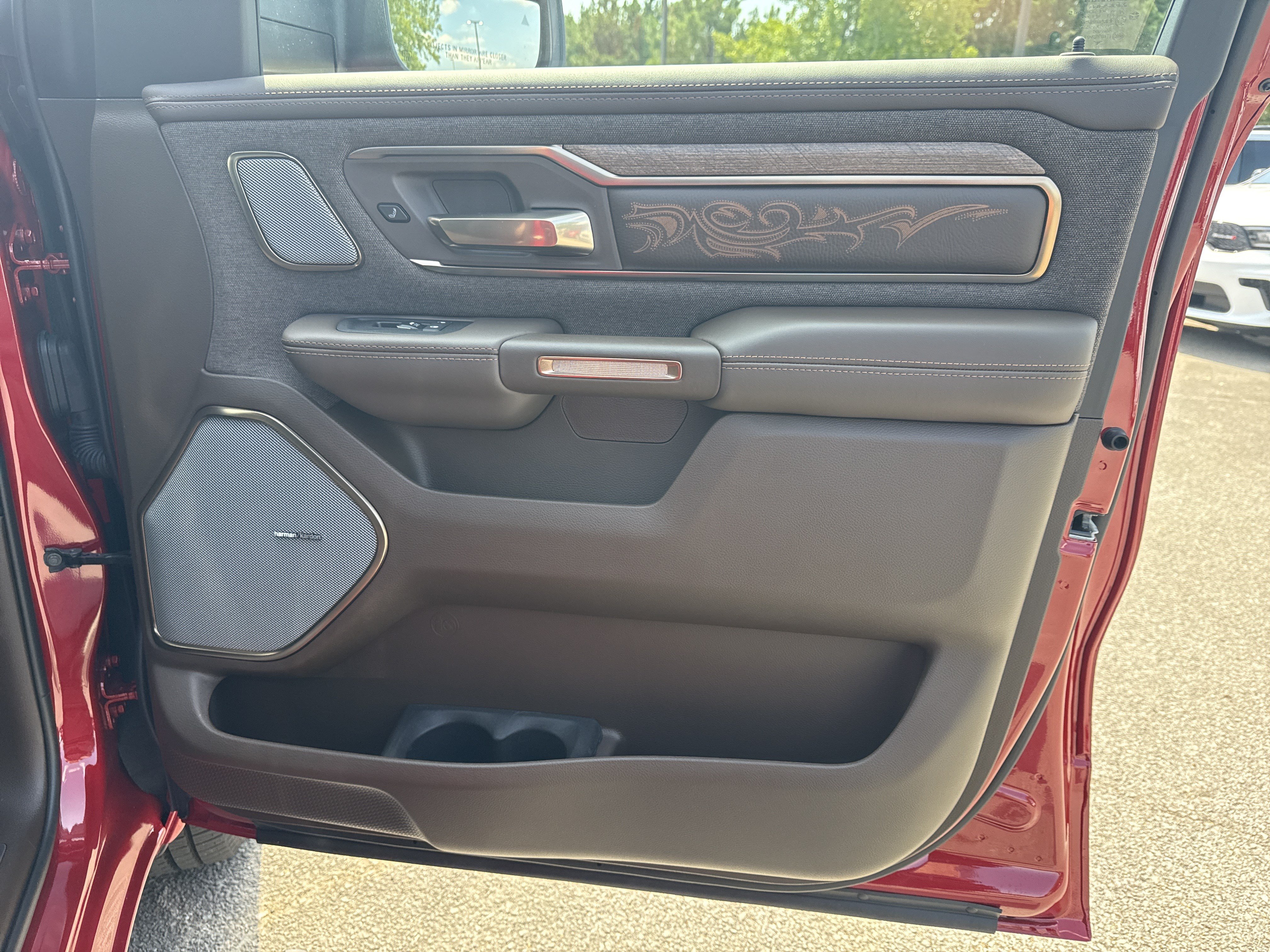 New 2026 RAM 1500 Limited AWD/4WD image 14