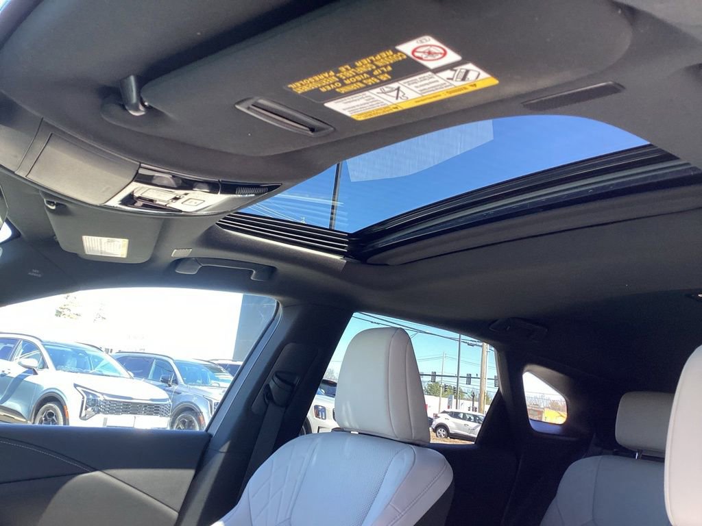 Used 2025 Lexus RX 350 F Sport w/ Accessory Package (Z1) image 15