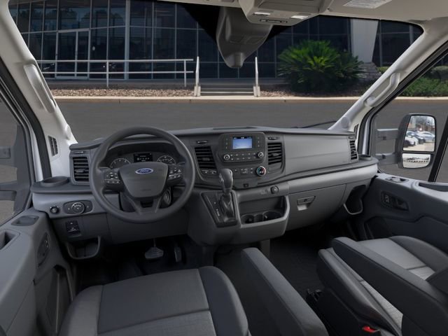 New 2025 Ford Transit 250 148 Medium Roof RWD image 9