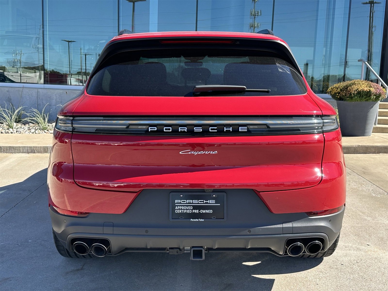 Certified 2024 Porsche Cayenne image 6