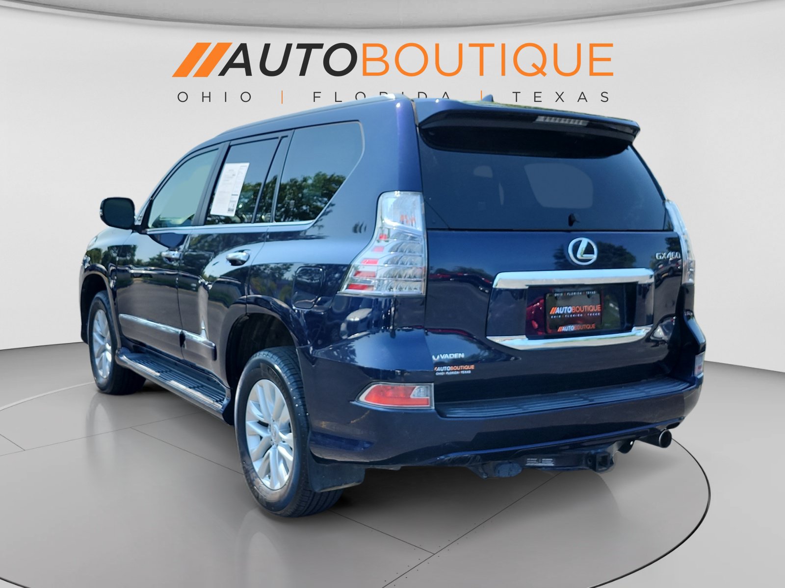 Used 2018 Lexus GX 460 Premium w/ Premium Package AWD/4WD image 3