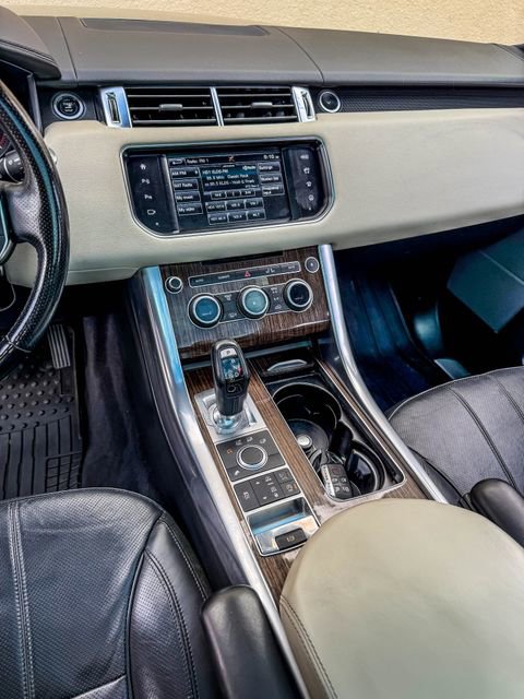 Used 2016 Land Rover Range Rover Sport HSE AWD/4WD image 7