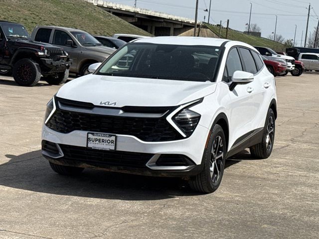 Used 2025 Kia Sportage EX image 13
