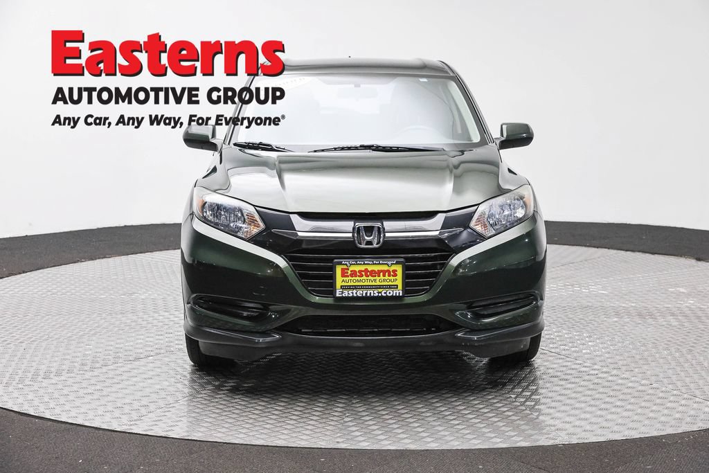 Used 2016 Honda HR-V LX image 2