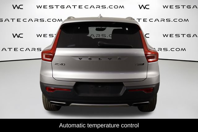 Used 2019 Volvo XC40 T5 Inscription AWD/4WD image 4