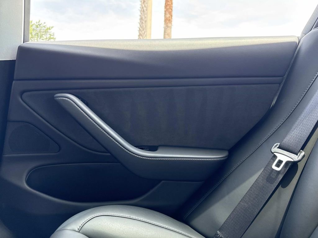 Used 2019 Tesla Model 3 Standard Range Plus RWD image 19